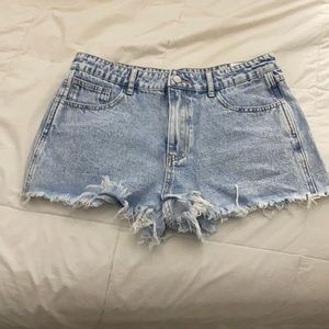 White washed, Jean shorts